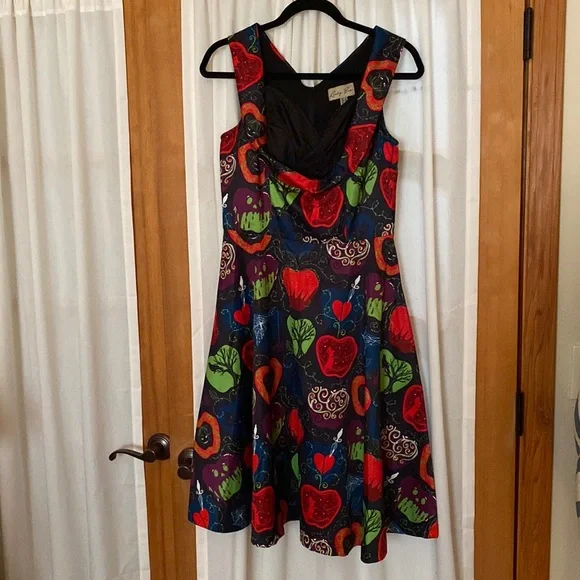 Lindy Bop Dresses Retired Lindy Bop Poison Apple Spooky Season